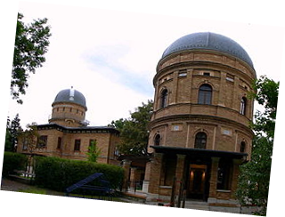 http://upload.wikimedia.org/wikipedia/commons/thumb/8/8e/Kuffner_Observatory_Vienna.jpg/300px-Kuffner_Observatory_Vienna.jpg