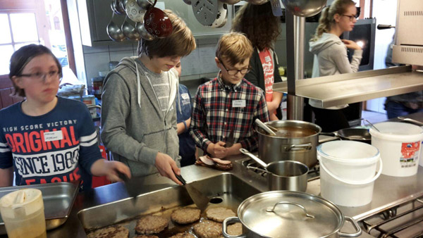 Einblick in die Gastronomie - Besuch am Loryhof